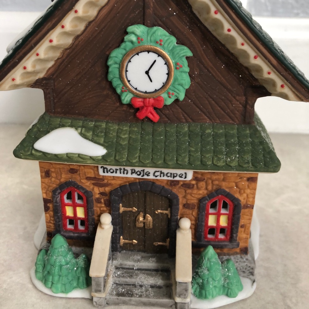 RETIRED CHAPEL:North Pole Series